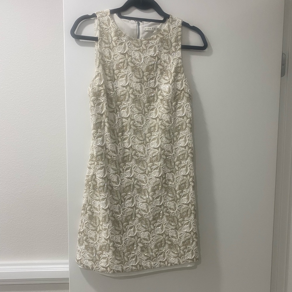 Alice & Olivia detailed white and cream mini dress
